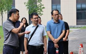 长沙理工大学汽车与机械工程学院党委副书记兼副院长唐宏宾一行到访乐玩体育在线集团开展访企拓岗活动